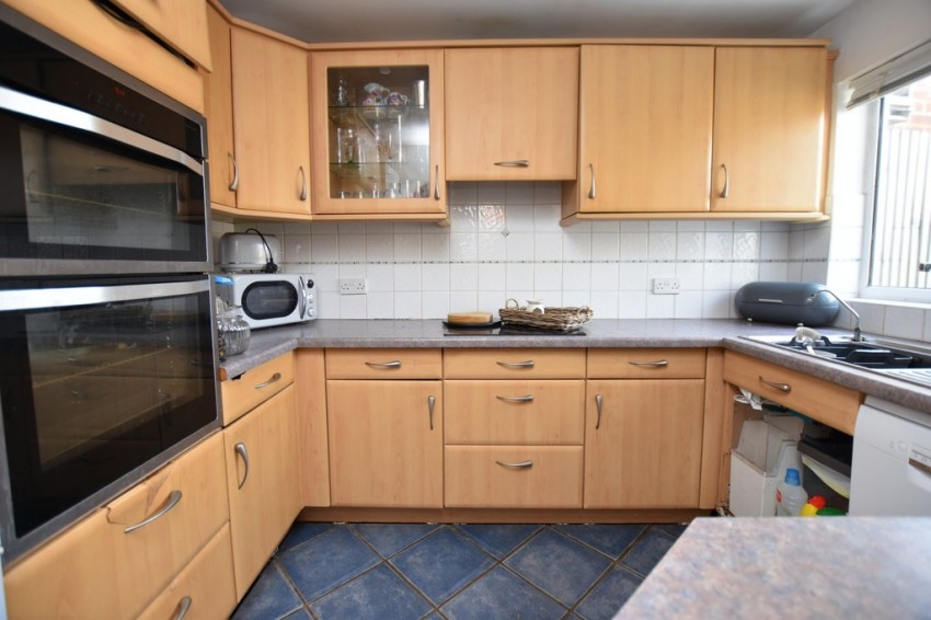 Images for Arundel Drive, South Harrow HA2 8PR