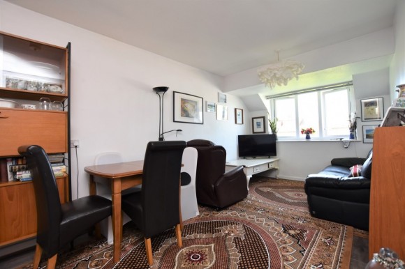 View Full Details for Barnetts Court, Corbins Lane, South Harrow