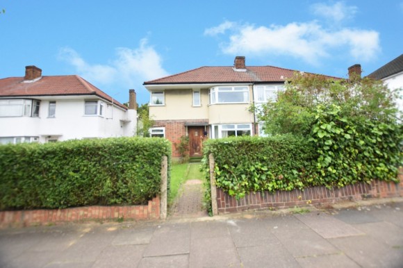 View Full Details for Shaftesbury Avenue, South Harrow, HA2 0PW