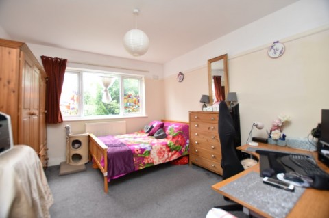Click the photo for more details of Shaftesbury Avenue, South Harrow, HA2 0PW
