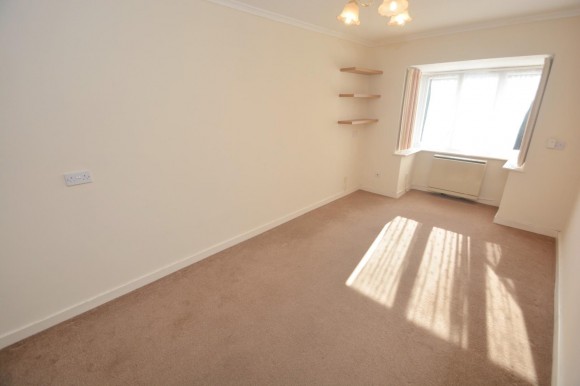 View Full Details for Barnetts Court, Corbins Lane, South Harrow, HA2 8EU