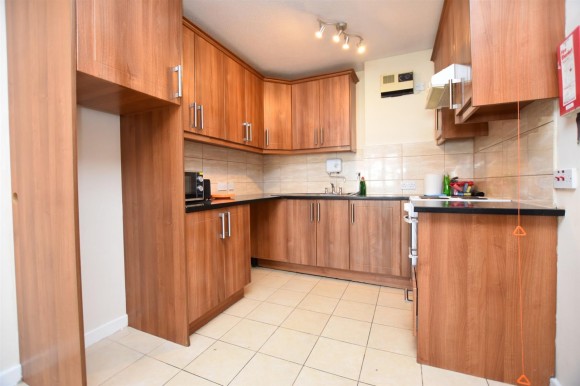 View Full Details for Barnetts Court, Corbins Lane, Harrow, HA2 8EU