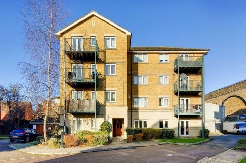 Click the photo for more details of Fentiman Way, South Harrow, HA2 8FD