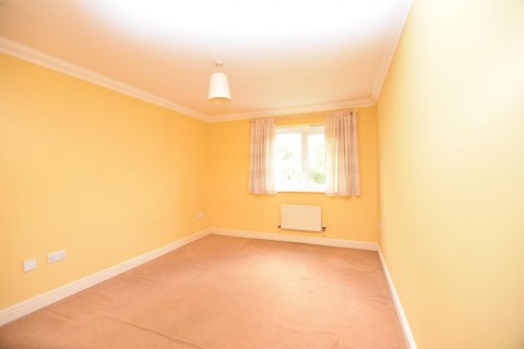 Click the photo for more details of Fentiman Way, South Harrow, HA2 8FD