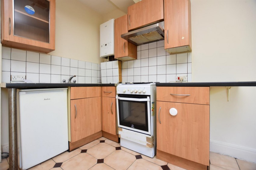 Images for Carlyon Avenue, South Harrow, HA2 8SN