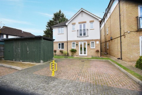 Click the photo for more details of Meadow Gate, Corbins Lane, Harrow, HA2 8ET