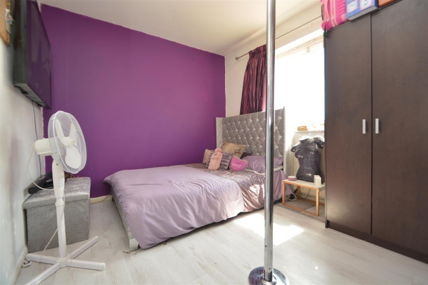 Images for Southwell Avenue, Northolt, UB5 4DY