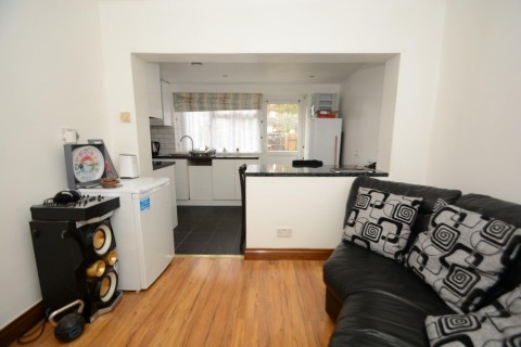 Click the photo for more details of Holyrood Avenue, Harrow, HA2 8TP