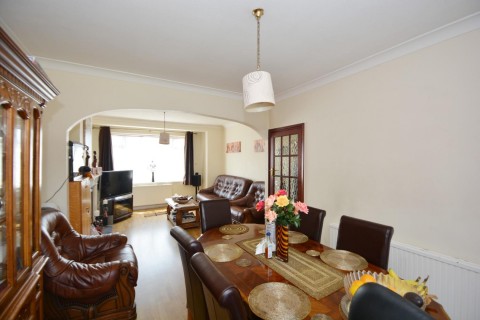 Click the photo for more details of Tregenna Avenue, Harrow, HA2 8QP