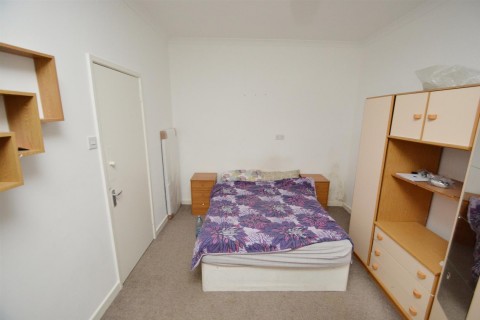 Click the photo for more details of Kenton Road, Harrow, HA3 0UN