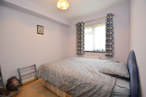 Click the photo for more details of Barnaby Close, Harrow, HA2 8DN