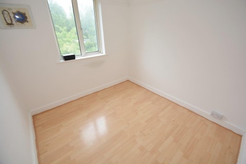 Click the photo for more details of Stuart Avenue, Harrow, HA2 9AZ