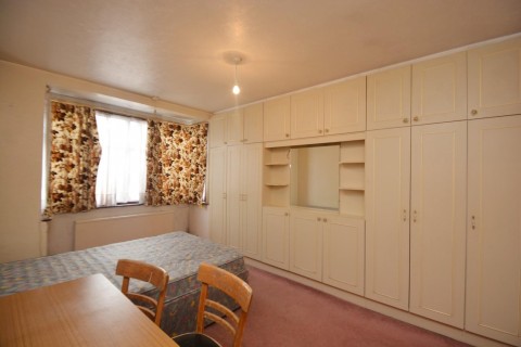 Click the photo for more details of Parkfield Road, South Harrow, HA2 8LB