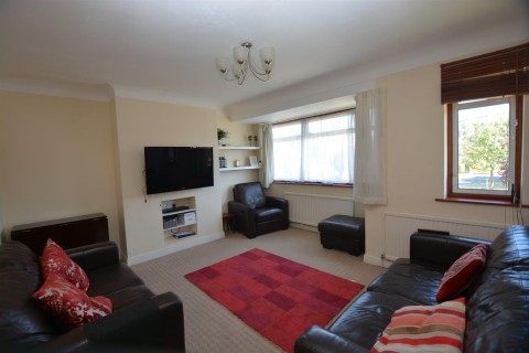 Click the photo for more details of Shaftesbury Avenue, South Harrow, HA2 0AN