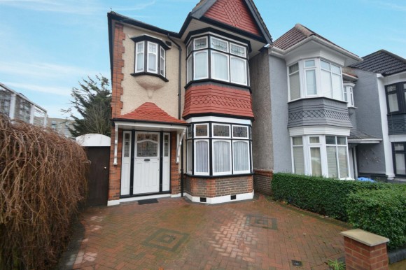 View Full Details for Cecil Avenue, Wembley, HA9 7DU