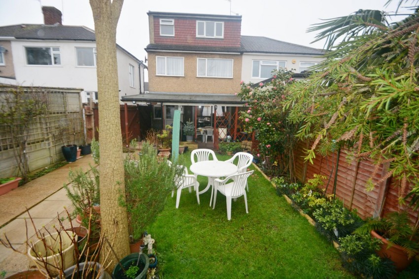 Images for Holyrood Avenue, South Harrow, HA2 8UD