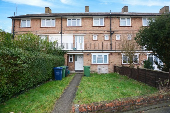 View Full Details for Blaydon Court, Sussex Crescent, Northolt, UB5 4DW