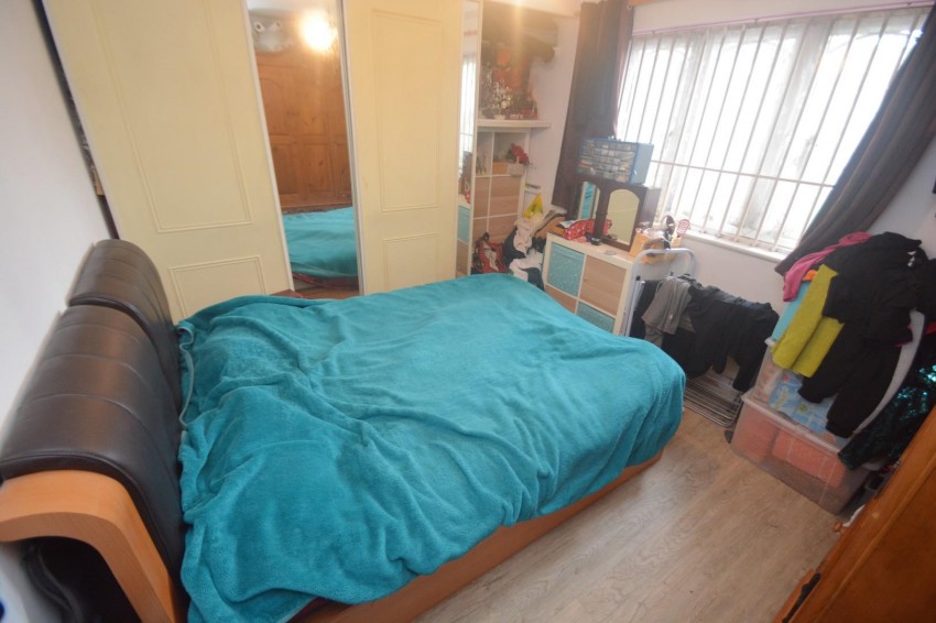 Images for Vicarage Close, Northolt, UB5 5EG