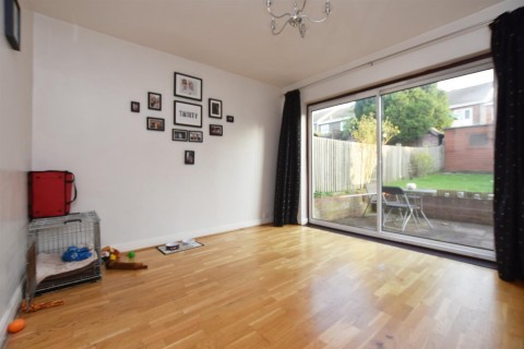 Click the photo for more details of Stroud Gate, South Harrow, HA2 8JL