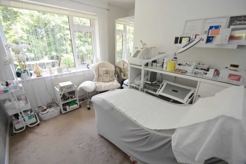 Images for Gulliver Close, Northolt, UB5 5QB