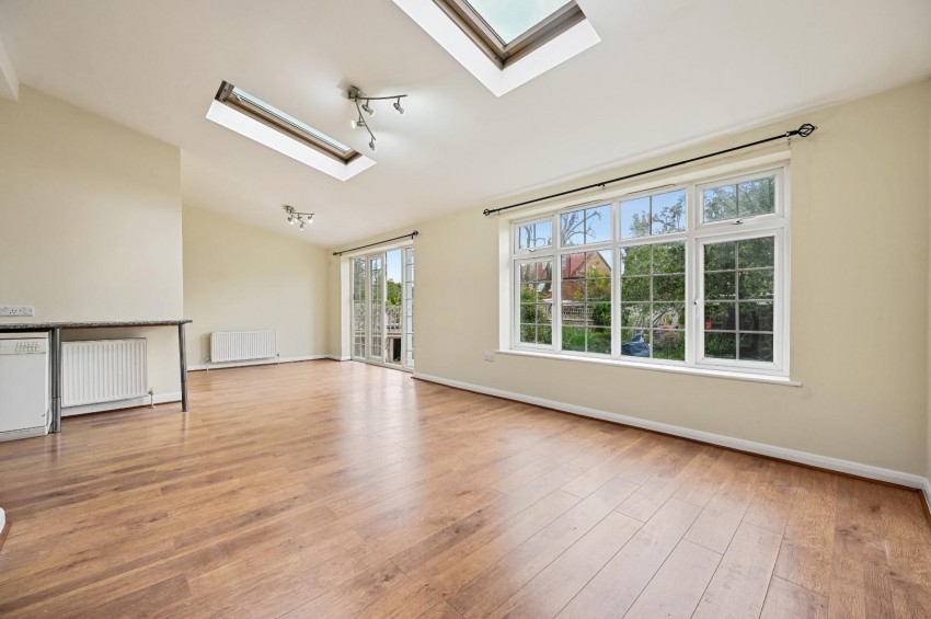 Images for Francklyn Gardens, Edgware, HA8 8RZ