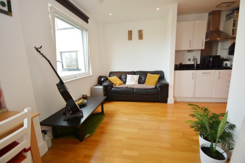 Images for 19 Pinner Road, South Harrow, HA1 4FS
