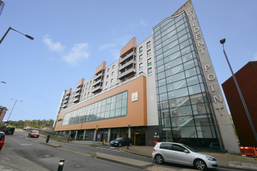 Images for 19 Pinner Road, South Harrow, HA1 4FS