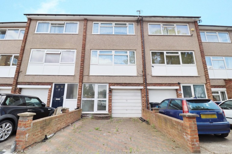 Clifford Close, Northolt, UB5 5NJ