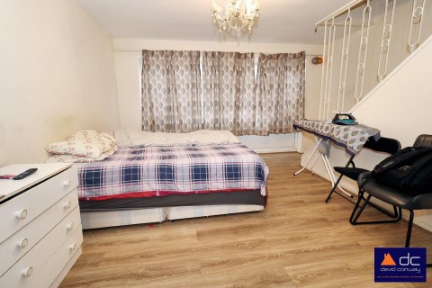 Click the photo for more details of Clifford Close, Northolt, UB5 5NJ