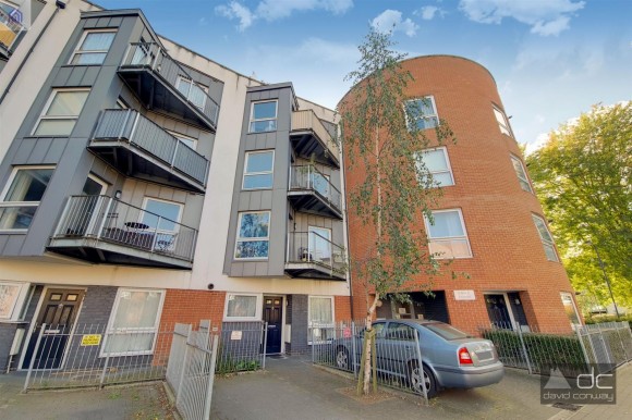View Full Details for Drinkwater Road, Harrow, HA2 0FZ