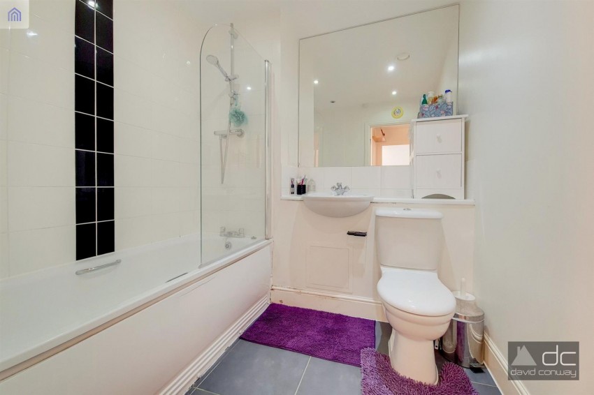 Images for Drinkwater Road, Harrow, HA2 0FZ