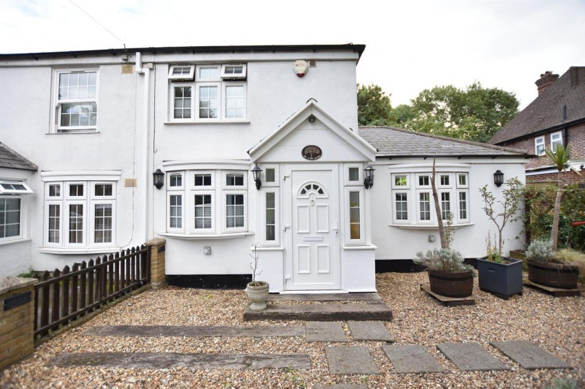 Images for Oak Cottage, Ealing Road, Northolt, UB5 6AA