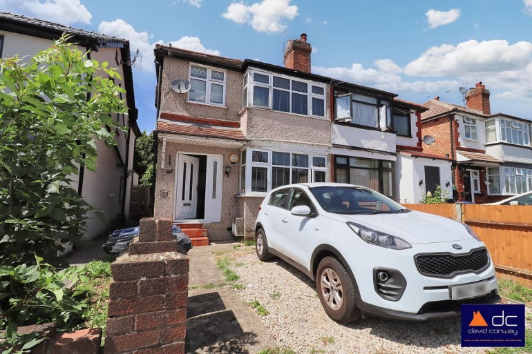 Wood End Gardens Northolt, UB5 4QL