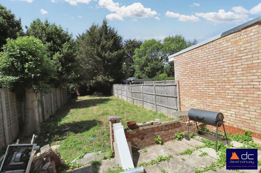 Images for Wood End Gardens Northolt, UB5 4QL