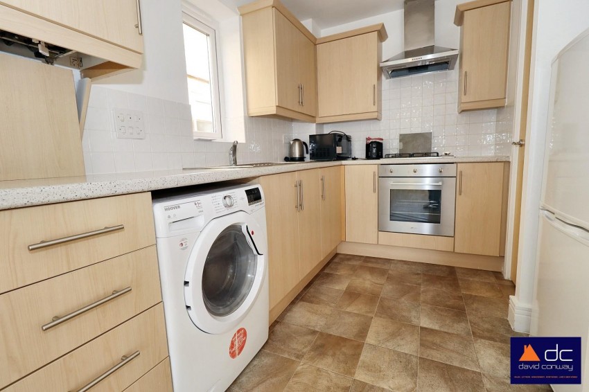 Images for Meadow Gate, Corbins Lane, Harrow HA2 8ET