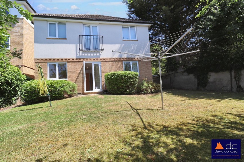 Images for Meadow Gate, Corbins Lane, Harrow HA2 8ET