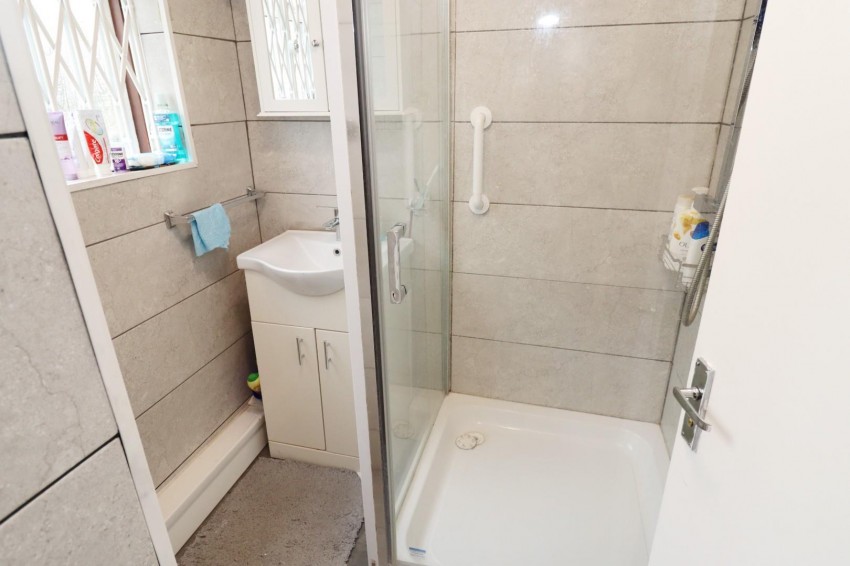 Images for Russell Road, Northolt, UB5 4QS