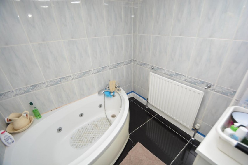 Images for Kenilworth Avenue, Harrow, HA2 8RZ