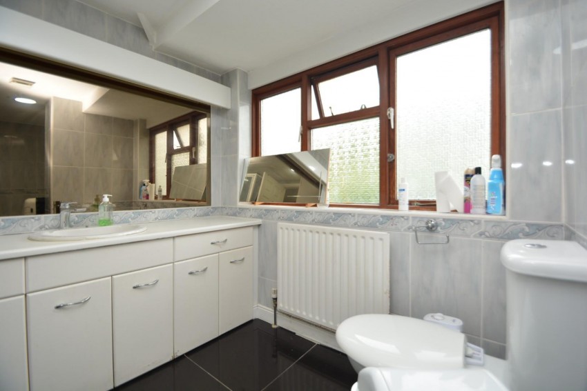 Images for Kenilworth Avenue, Harrow, HA2 8RZ