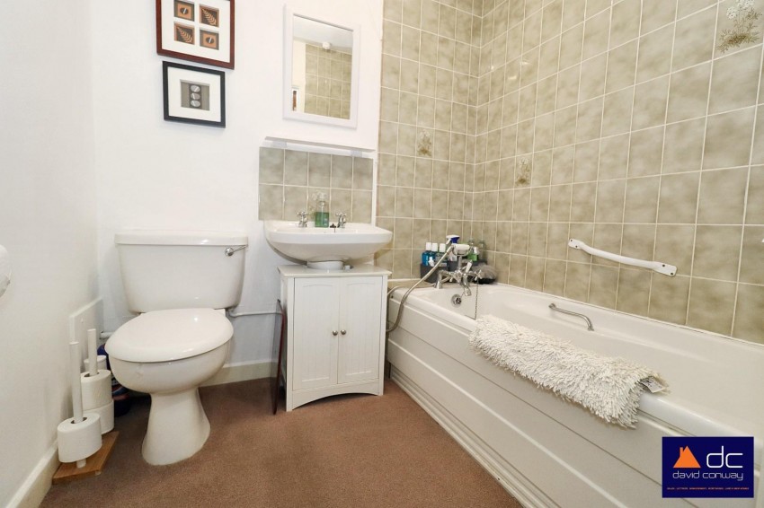 Images for Barnetts Court, Corbins Lane, Harrow, HA2 8EU