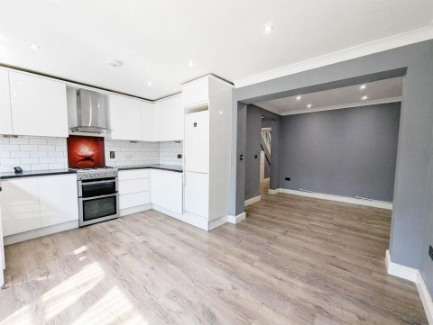 View Full Details for Merton Avenue, Northolt, UB5 4QF