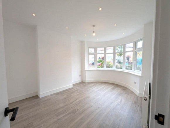 View Full Details for Windsor Crescent, South Harrow, HA2 8QW
