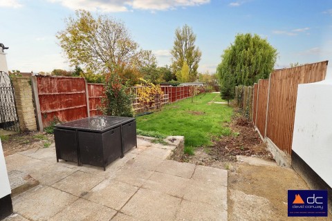 Click the photo for more details of Windsor Crescent, South Harrow, HA2 8QW