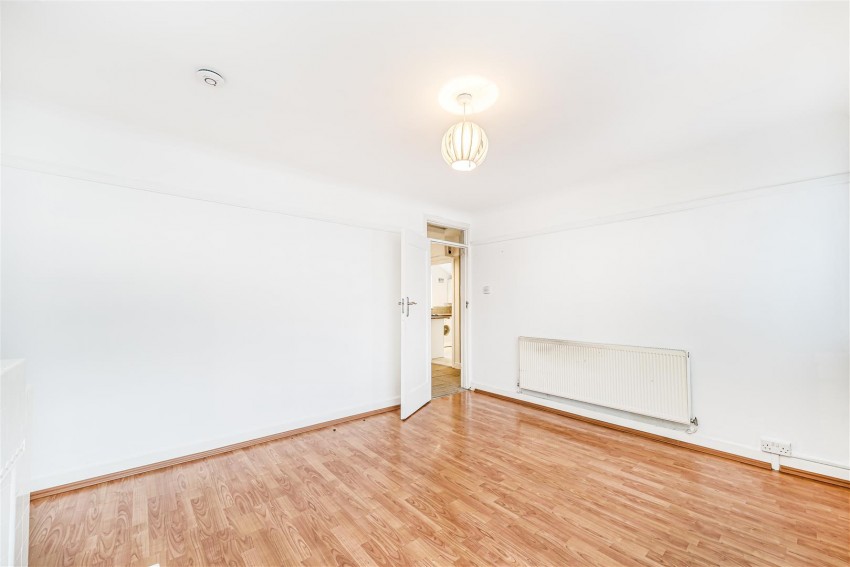 Images for Shaftesbury Avenue, South Harrow, HA2 0AN