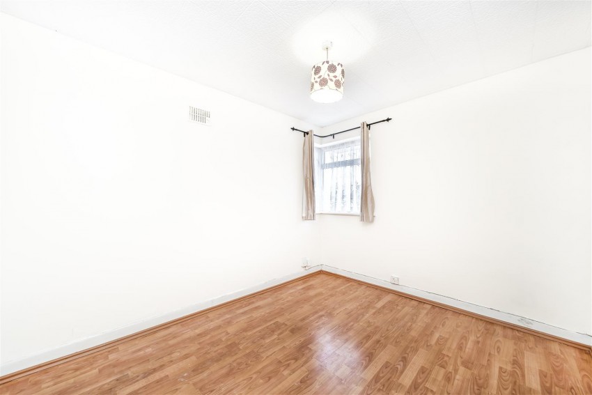 Images for Shaftesbury Avenue, South Harrow, HA2 0AN