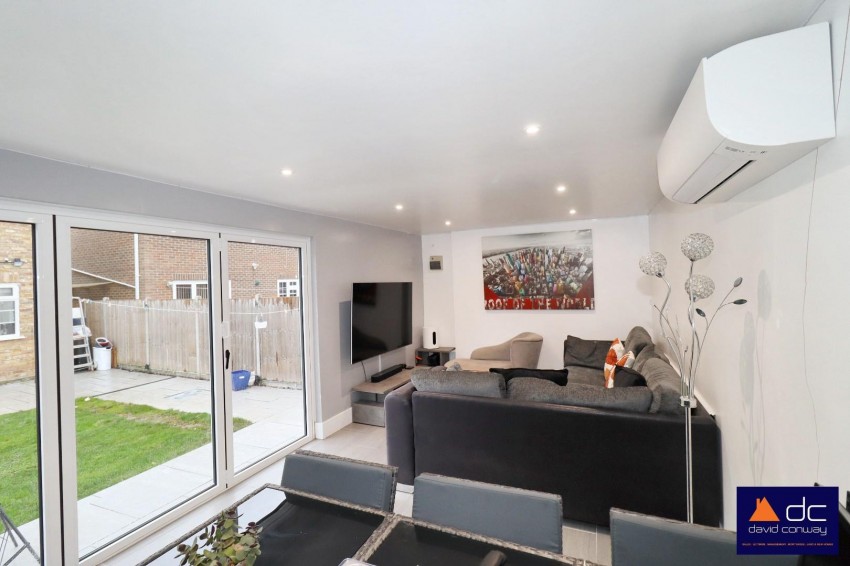 Images for Squirrels Close, Uxbridge, UB10 9NZ