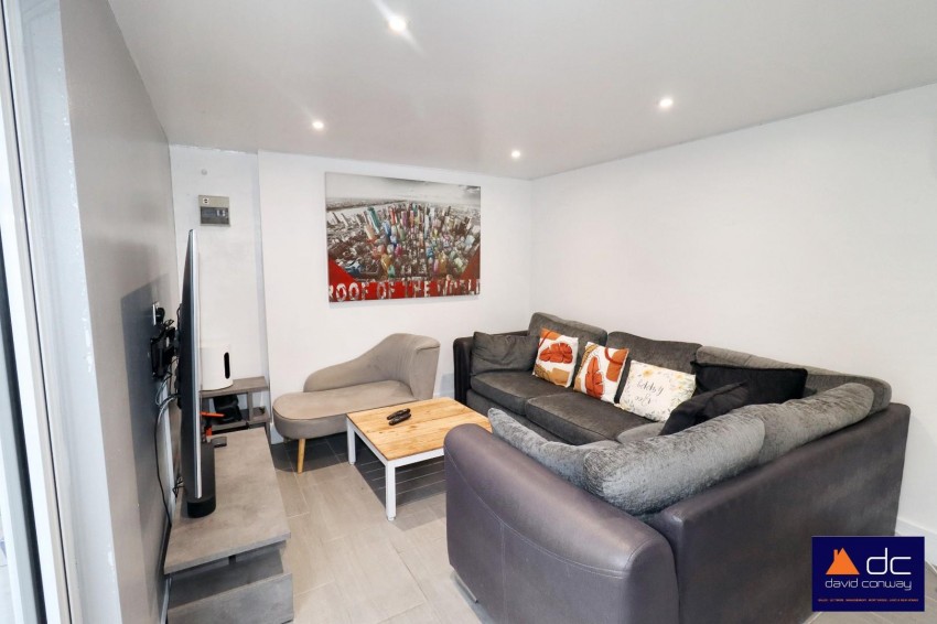 Images for Squirrels Close, Uxbridge, UB10 9NZ