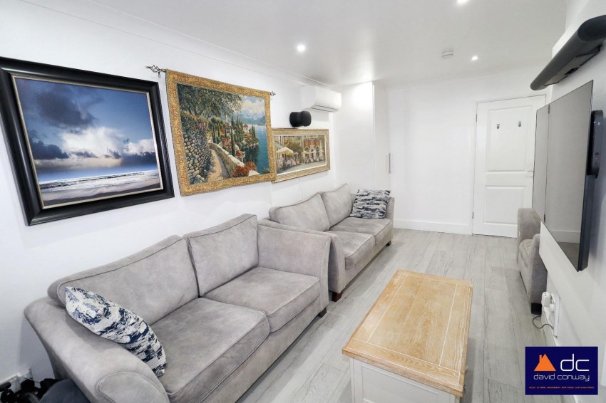 Images for Squirrels Close, Uxbridge, UB10 9NZ