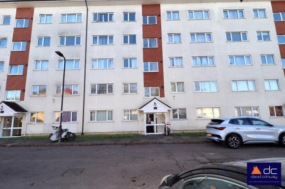 View Full Details for Byron Way, Northolt, UB5 6AZ